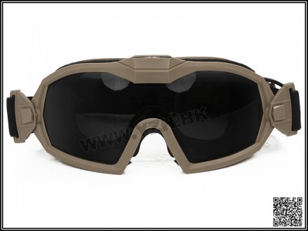 Tactical anti fog goggles w / fan