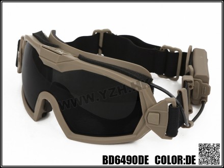 Tactical anti fog goggles w / fan