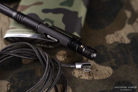Тактическая ручка - 1 Черная (tool+фонарик) Mr.Blade Shifter